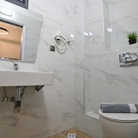 Armonia Luxury * Vrasná