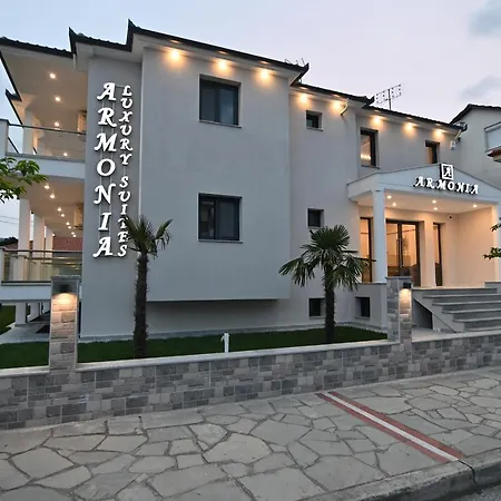 Armonia Luxury Apartment Nea Vrasna