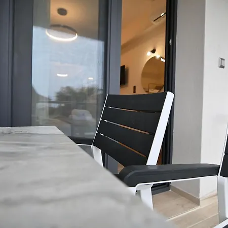 Armonia Luxury * Nea Vrasna